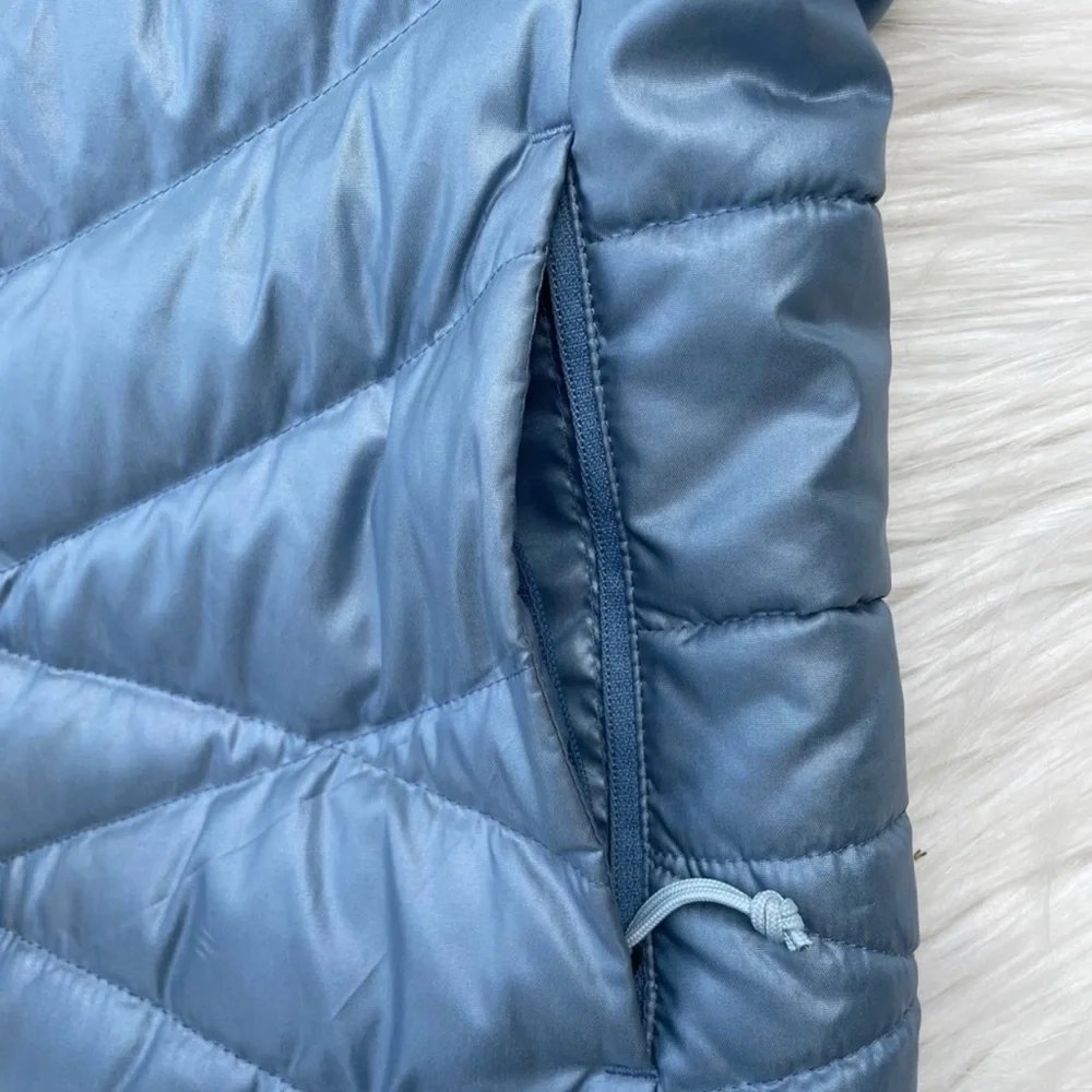 The North Face Women’s Blue 550 Down Filled Quilted Puffer Vest XS - Picture 10 of 11